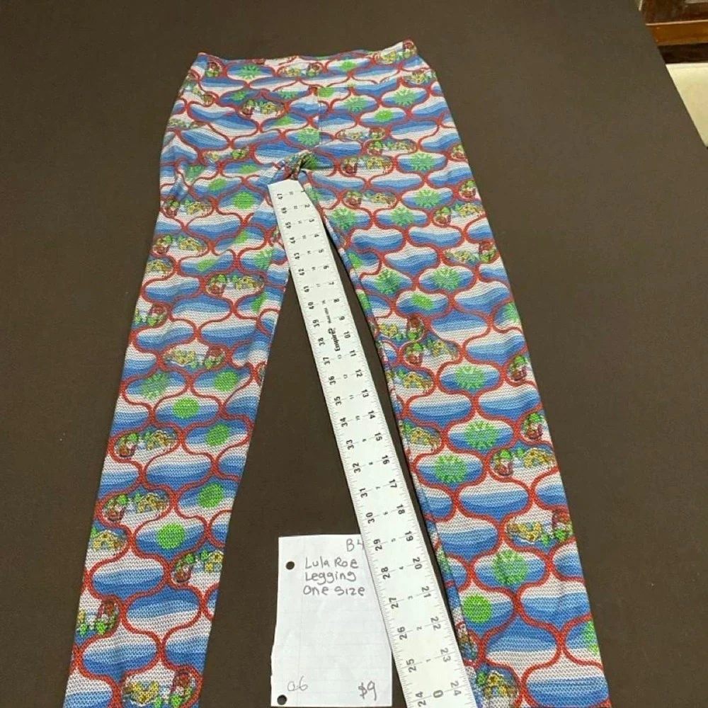 LulaRoe leggings multicolor legging one size best fits à teen (14-16). SKU-B499